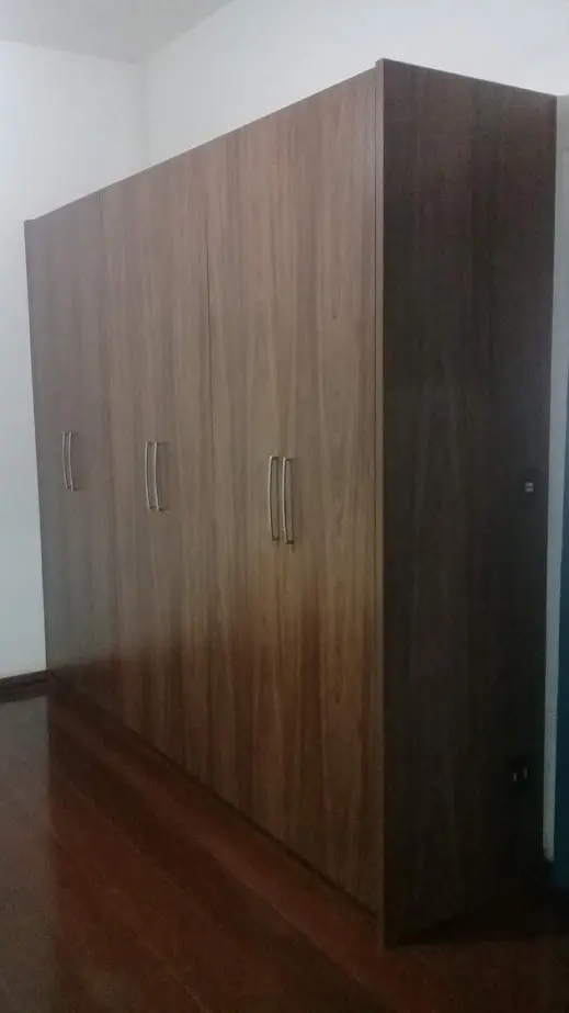 Guarda Roupas em MDF IPE Amarelo em São João da Boa Vista